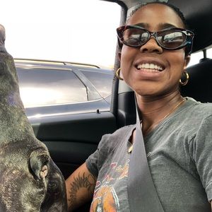 Meet your Posher, Rachel